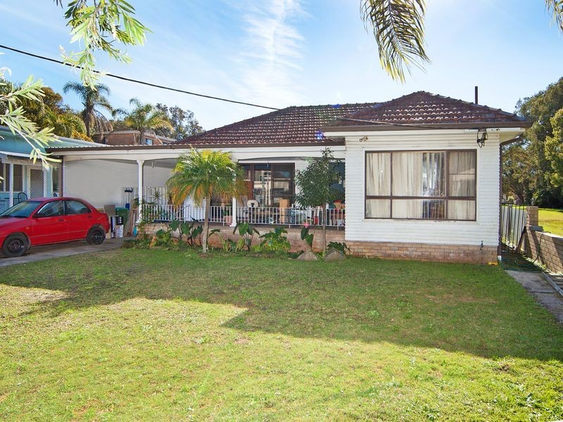 4 Pacific Street, Long Jetty NSW 2261