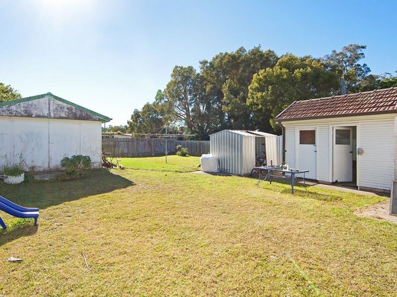 4 Pacific Street, Long Jetty NSW 2261