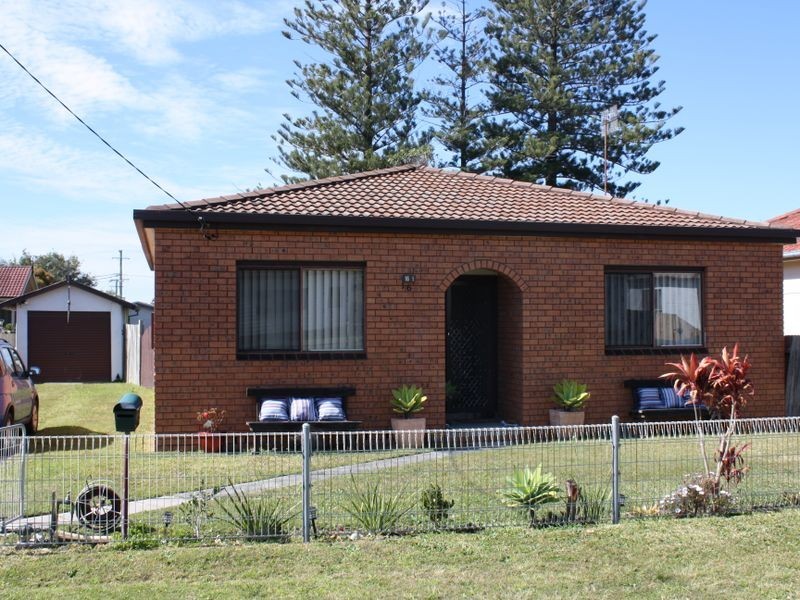 16 Kulgoa Street, Blue Bay NSW 2261