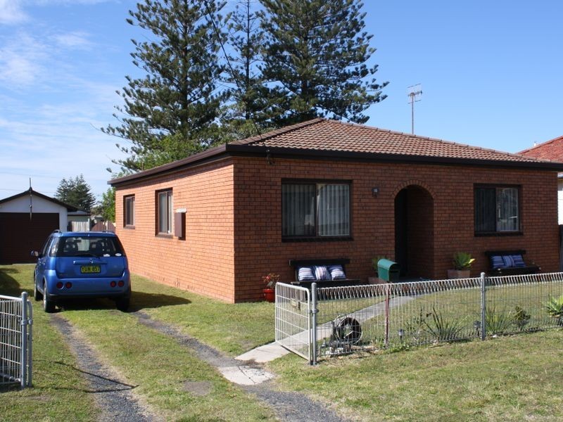 16 Kulgoa Street, Blue Bay NSW 2261