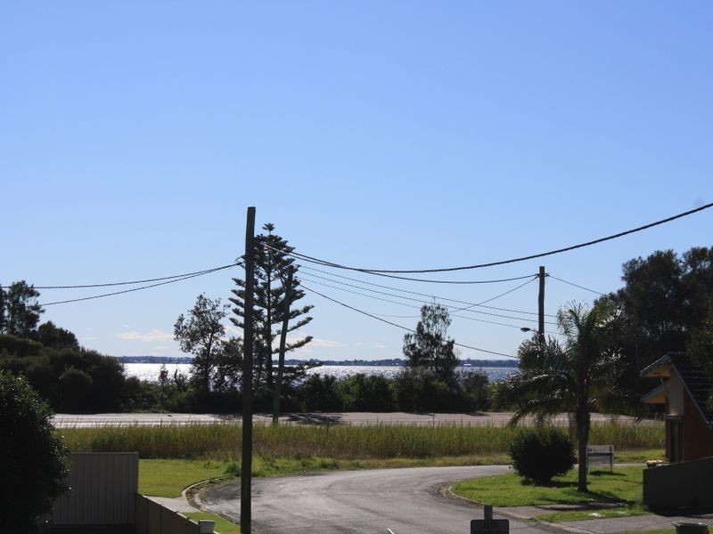 15 Coogee Avenue, The Entrance North NSW 2261