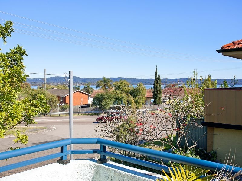 2/28 Norberta Street, The Entrance NSW 2261