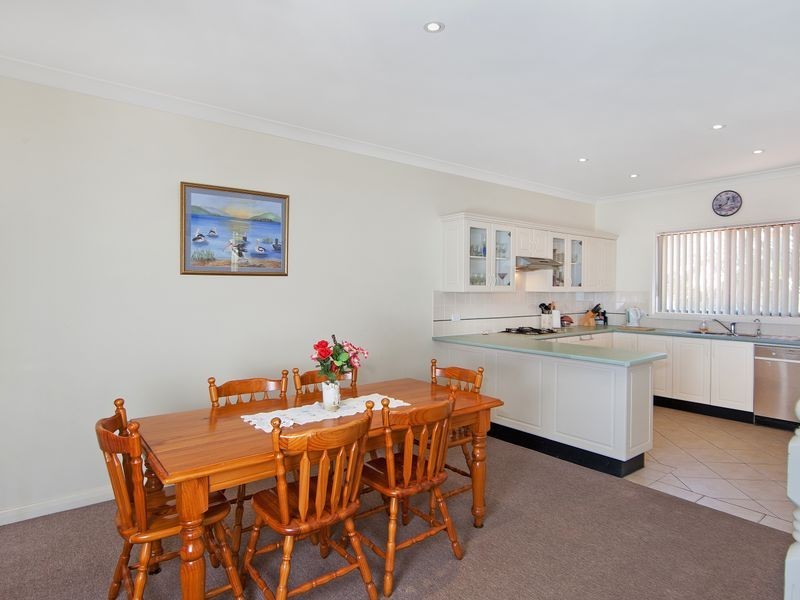 4/138-140 Stella Street, Toowoon Bay NSW 2261