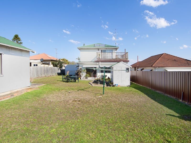 36 Thompson Street, Long Jetty NSW 2261