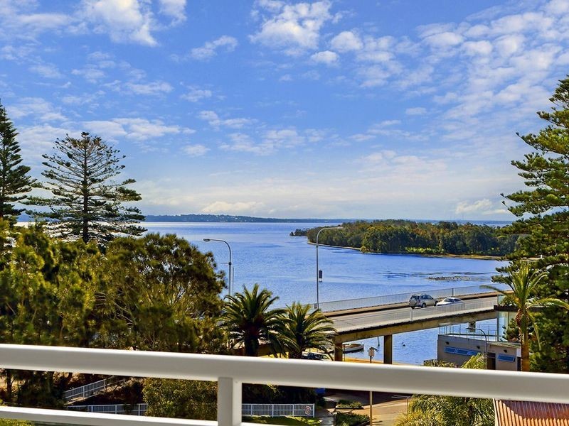 414 known as/Room 421/8 The Entrance Road, The Entrance NSW 2261