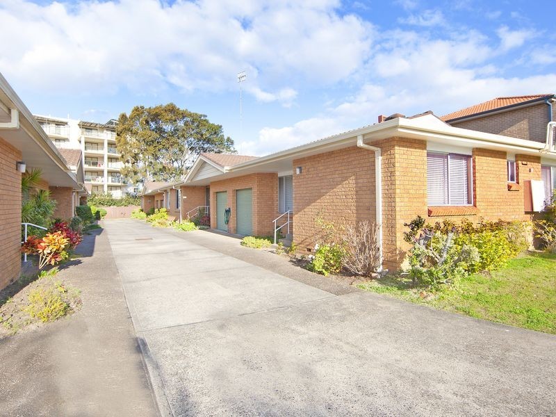 8/24-26 Oakland Avenue, The Entrance NSW 2261