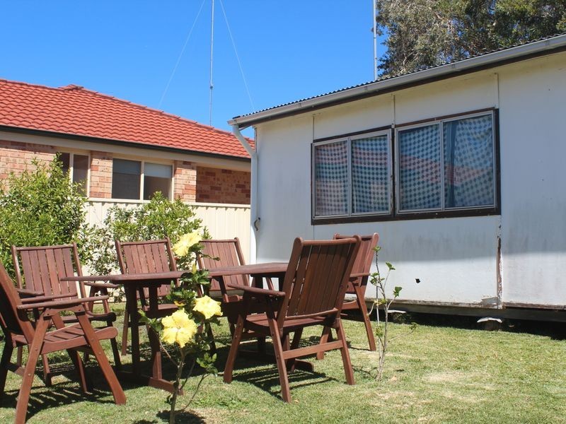 9 Benelong Street, The Entrance NSW 2261