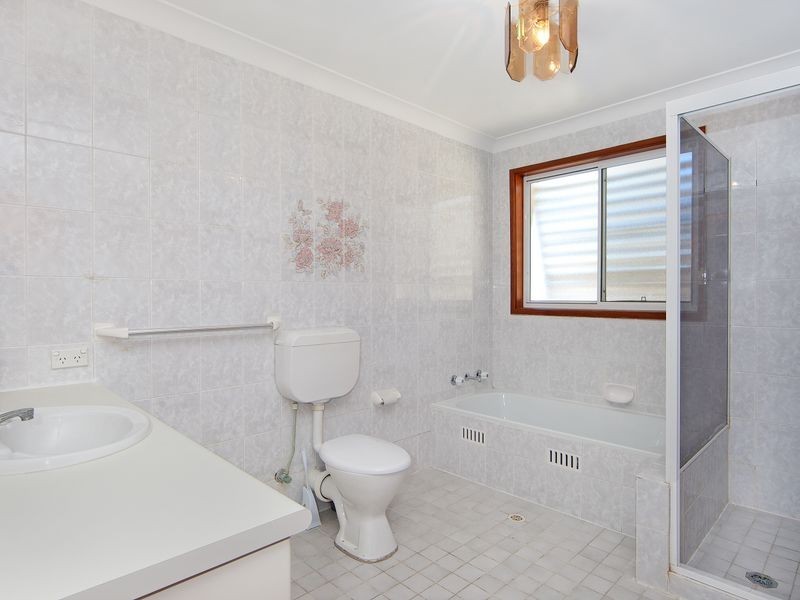 2/55 Boondilla Road, Blue Bay NSW 2261