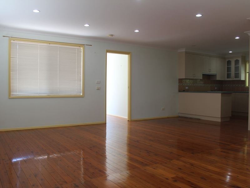 5 Moorah Avenue, Blue Bay NSW 2261