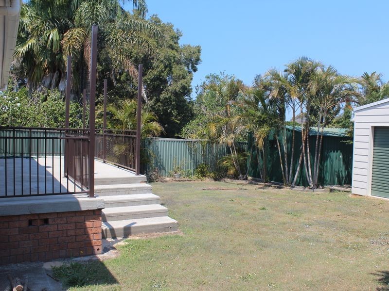 5 Moorah Avenue, Blue Bay NSW 2261