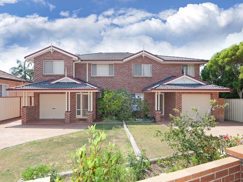 1 & 2 / 13 Bay Road, Toowoon Bay NSW 2261