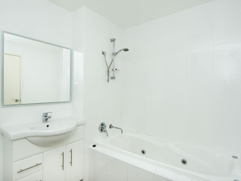 16/2-6 Warrigal Street, The Entrance NSW 2261