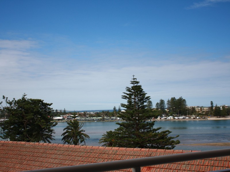 Room 401/89-95 The Entrance Road, The Entrance NSW 2261