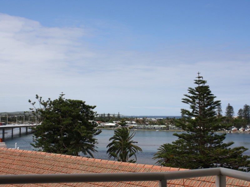 Room 401/89-95 The Entrance Road, The Entrance NSW 2261