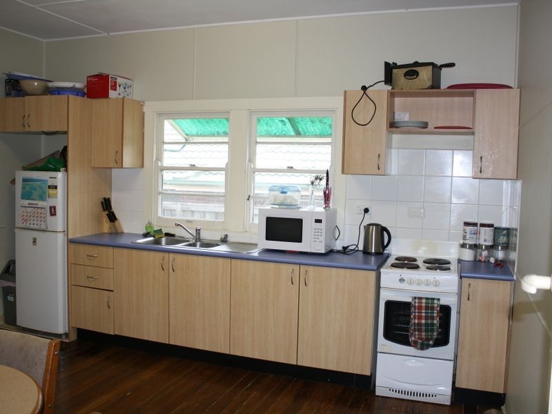 16 Gosford Avenue, The Entrance NSW 2261