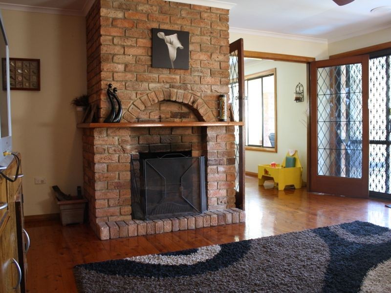 17 Clarence Street, Lake Munmorah NSW 2259