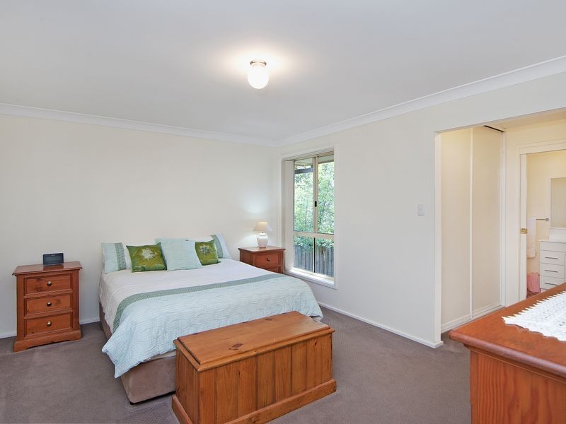 3 Ferndell Way, Berkeley Vale NSW 2261