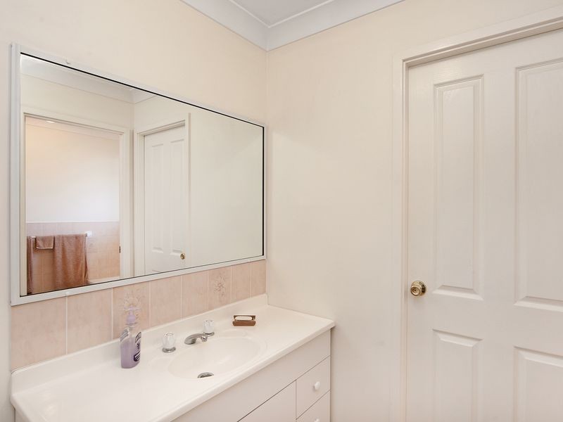 3 Ferndell Way, Berkeley Vale NSW 2261