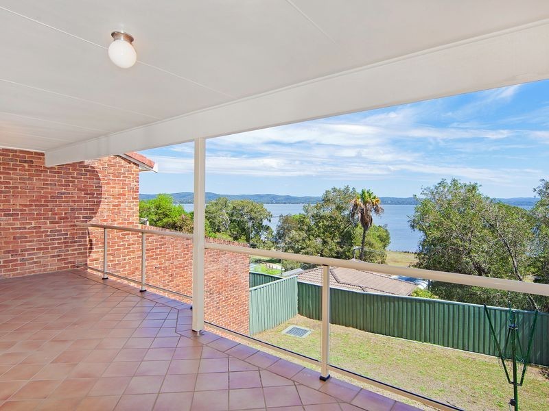 1/5 Gordon Road, Long Jetty NSW 2261