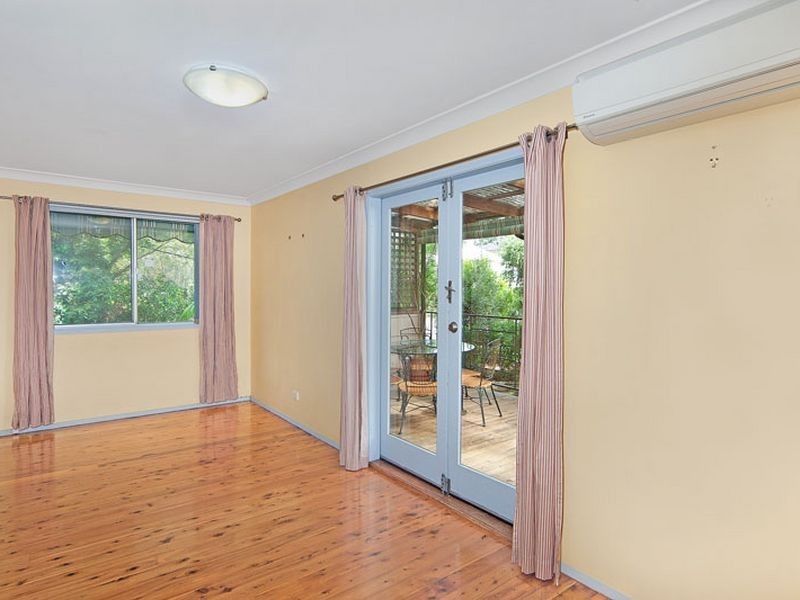 4 Garland Avenue, Killarney Vale NSW 2261