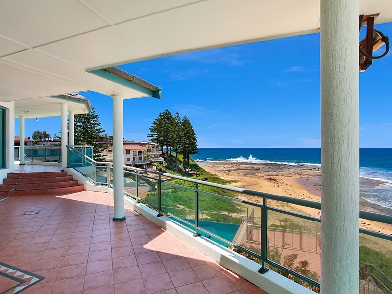 2 Werrina Parade, Blue Bay NSW 2261