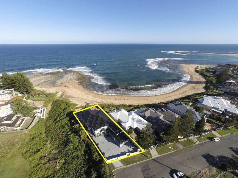 2 Werrina Parade, Blue Bay NSW 2261