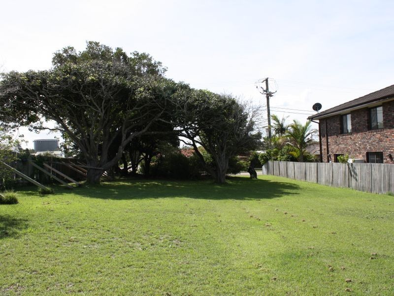 97 Pacific Street, Toowoon Bay NSW 2261