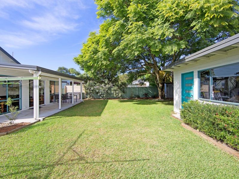 1 Bloomfield Street, Long Jetty NSW 2261