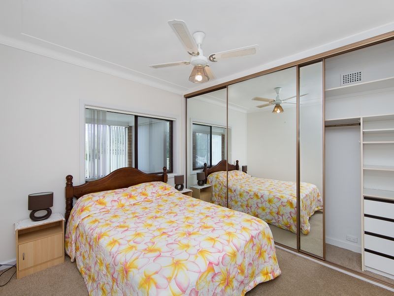 187 Bay Road, Toowoon Bay NSW 2261