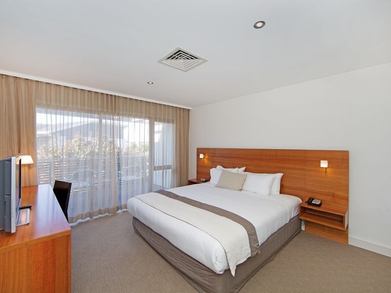 403 Turnberry Avenue, Magenta NSW 2261