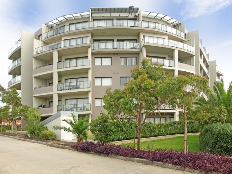 2/18-24 Torrens Avenue, The Entrance NSW 2261