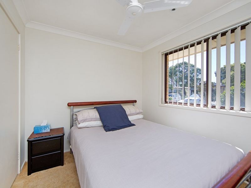 8 Warratta Road, Killarney Vale NSW 2261