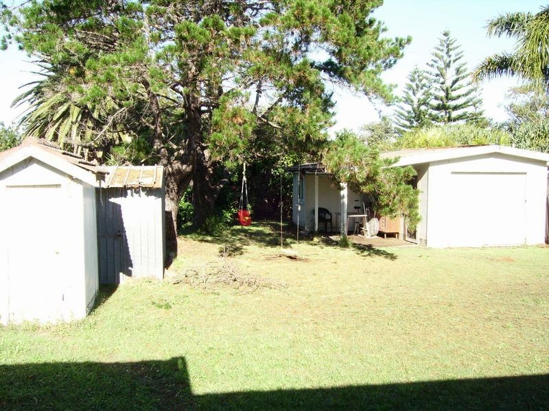 17 Coogee Avenue, The Entrance North NSW 2261