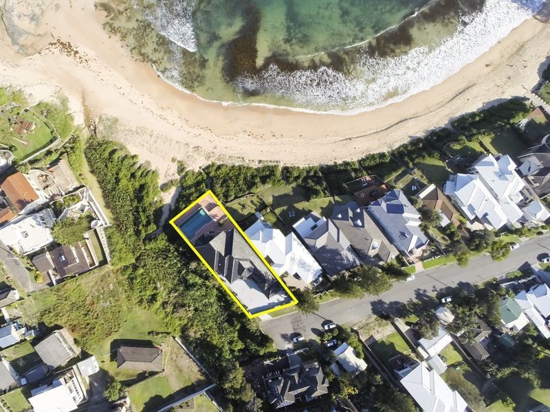 2 Werrina Parade, Blue Bay NSW 2261