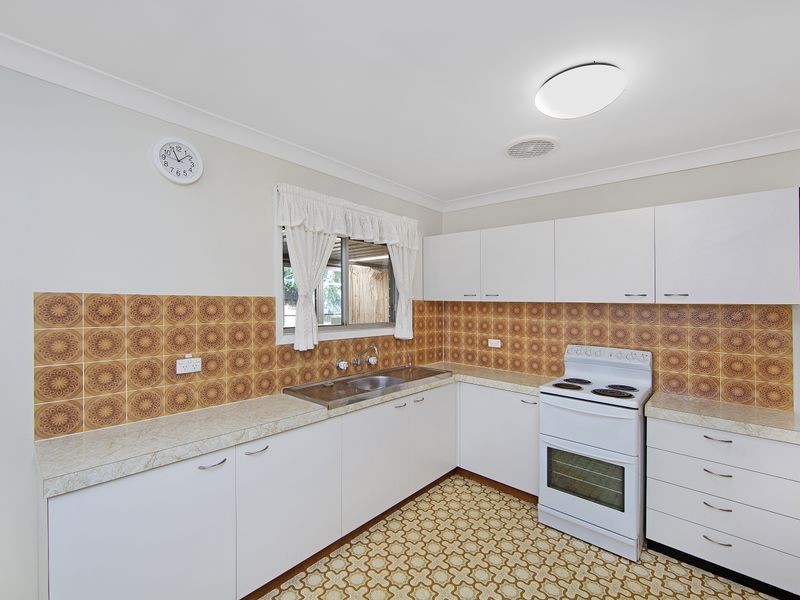 2 Peach Avenue, Tumbi Umbi NSW 2261