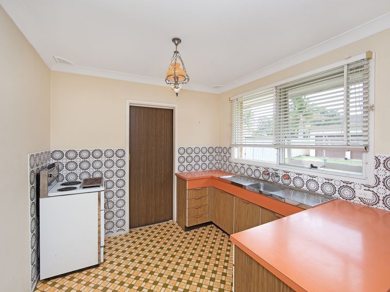 22 Hume Boulevard, Killarney Vale NSW 2261