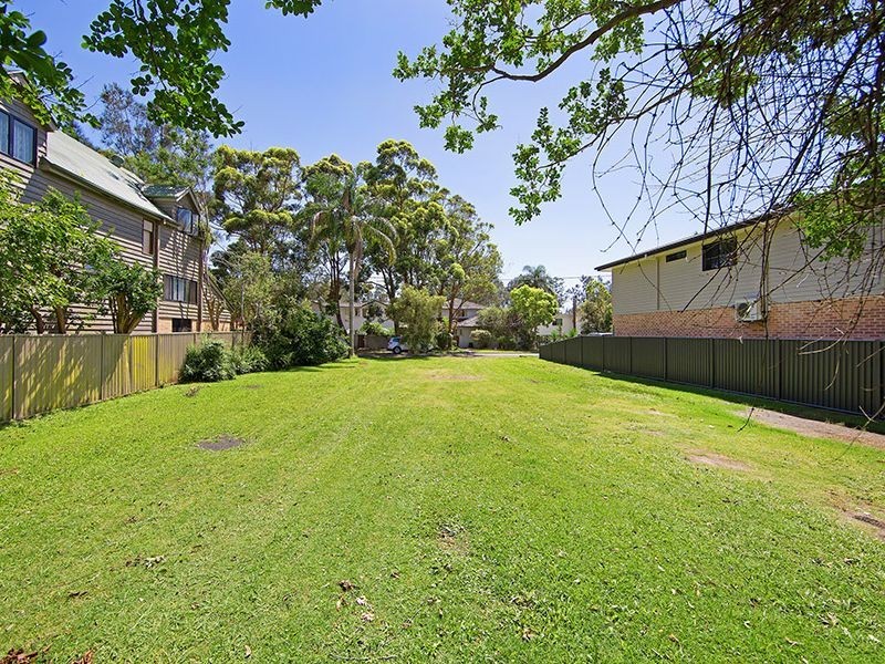 14 The Peninsula, Killarney Vale NSW 2261