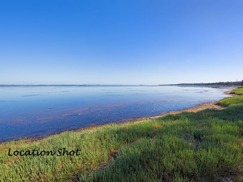 14 The Peninsula, Killarney Vale NSW 2261