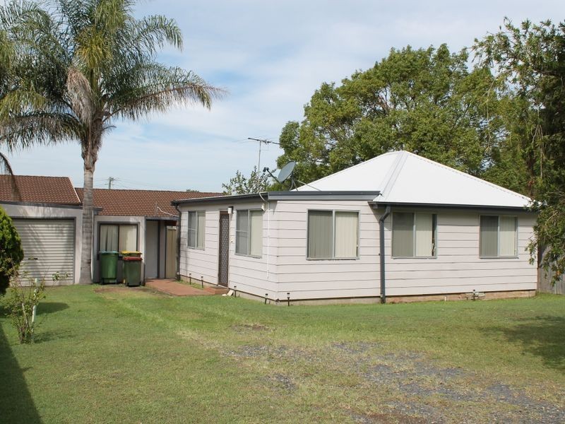 39 Athol Street, Toukley NSW 2263