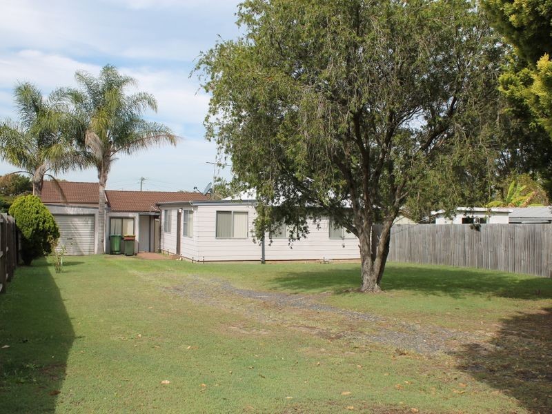 39 Athol Street, Toukley NSW 2263