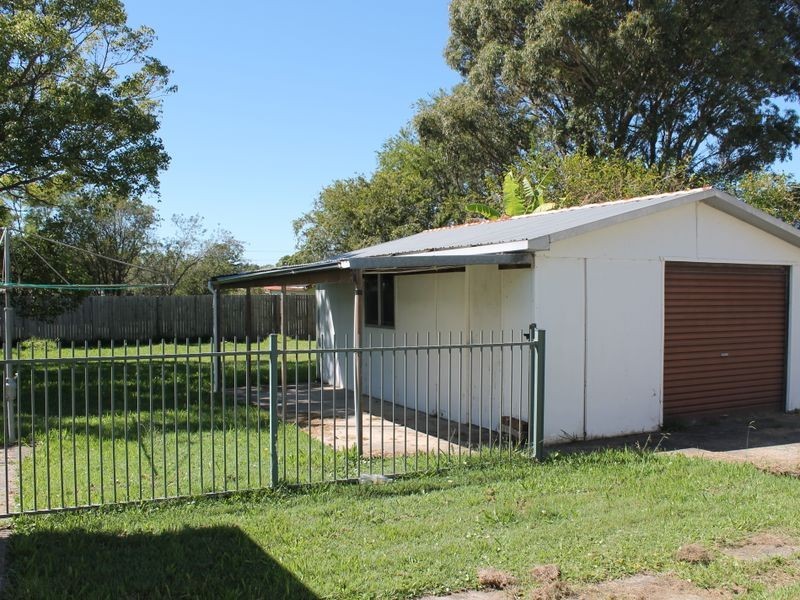 37 Athol Street, Toukley NSW 2263