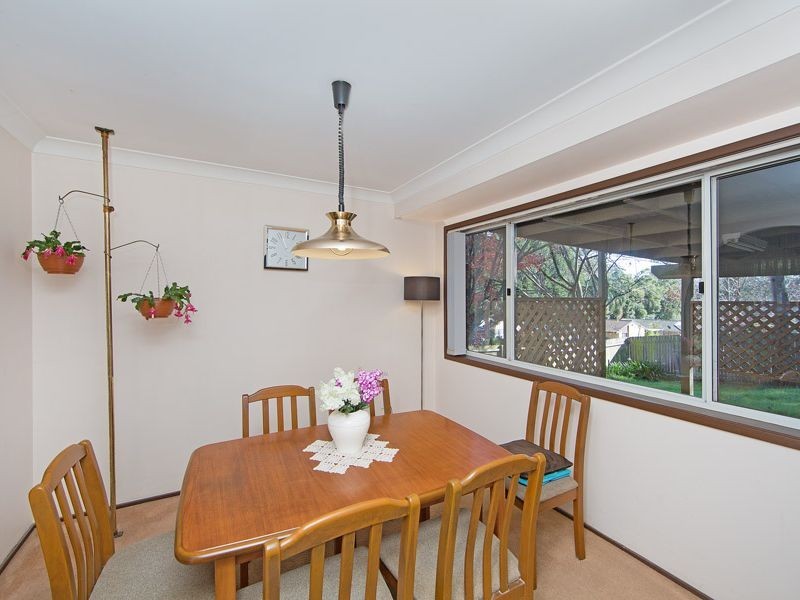 1 Haigh Close, Berkeley Vale NSW 2261