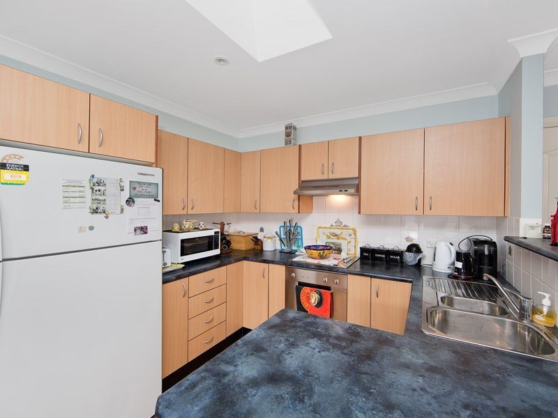 24A Germaine Avenue, Bateau Bay NSW 2261