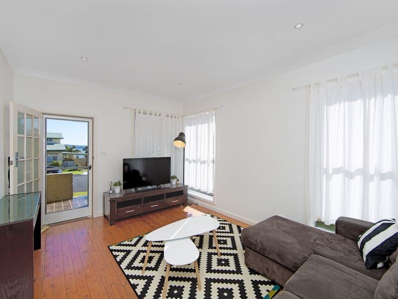78 Lakeside Parade, The Entrance NSW 2261