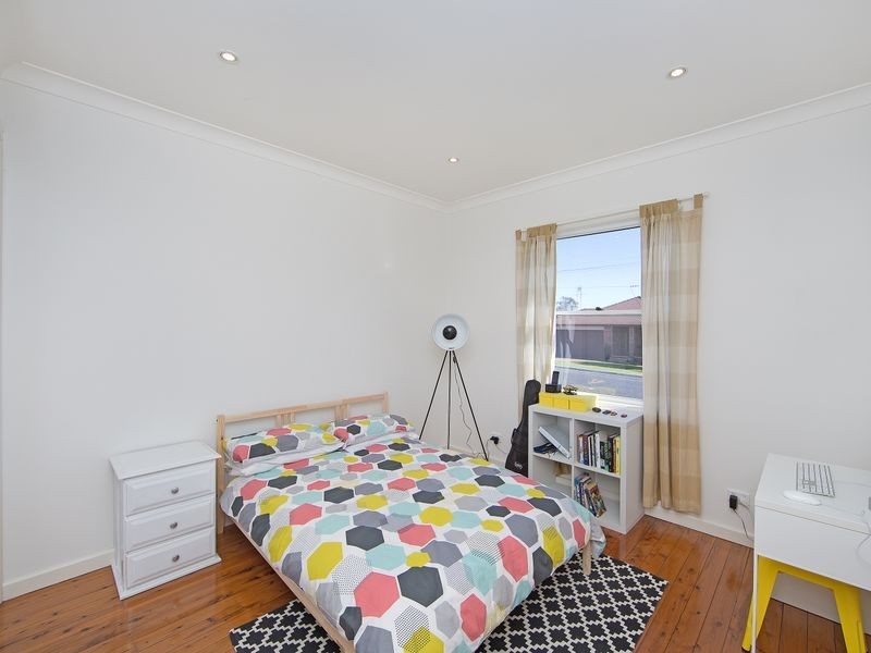 78 Lakeside Parade, The Entrance NSW 2261