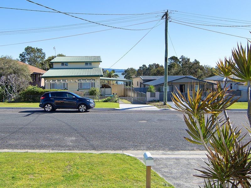 78 Lakeside Parade, The Entrance NSW 2261