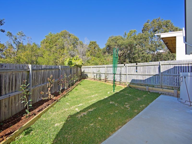 2/23A Mawson Drive, Killarney Vale NSW 2261