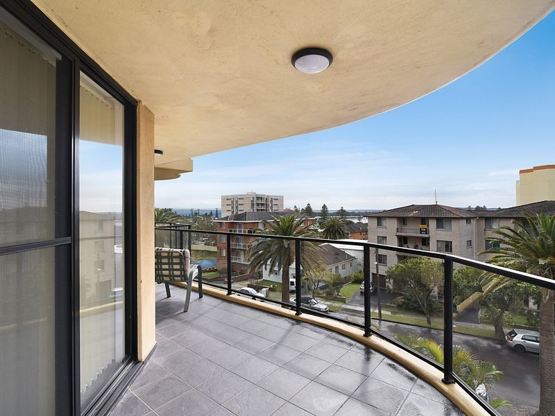 18/1-5 Bayview Avenue, The Entrance NSW 2261