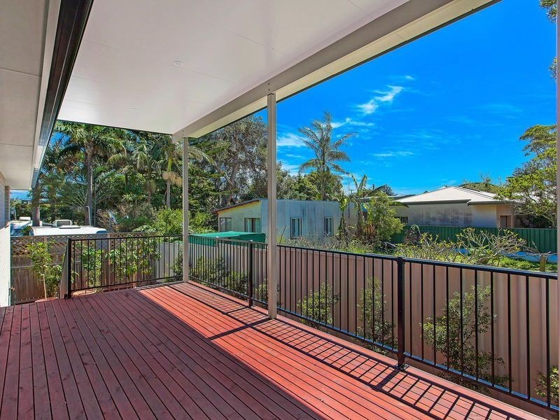 5A Rolls Avenue, Toowoon Bay NSW 2261