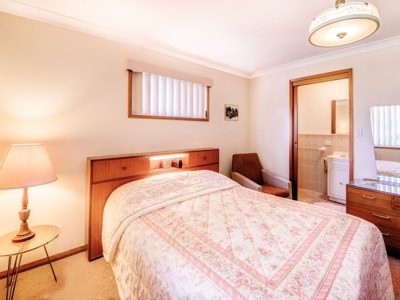 9 Tuggerah Parade, The Entrance NSW 2261